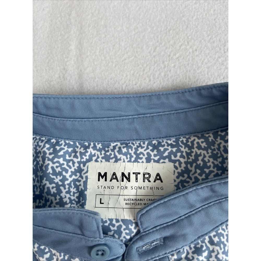 Mantra Mens Golf Polo Shirts Band Collar Lot of 2 Size Large Geometric Grey Blue - Picture 6 of 7
